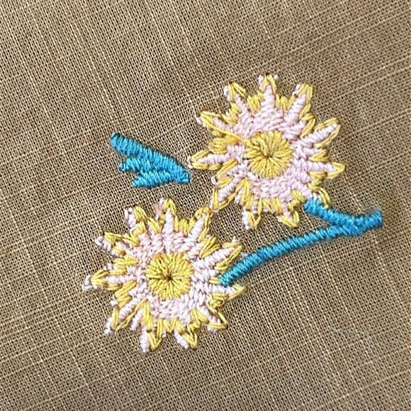 Something Navy Embroidered Floral Ruffle Trim Long Sleeve Blouse Top Camel Small - Picture 8 of 11